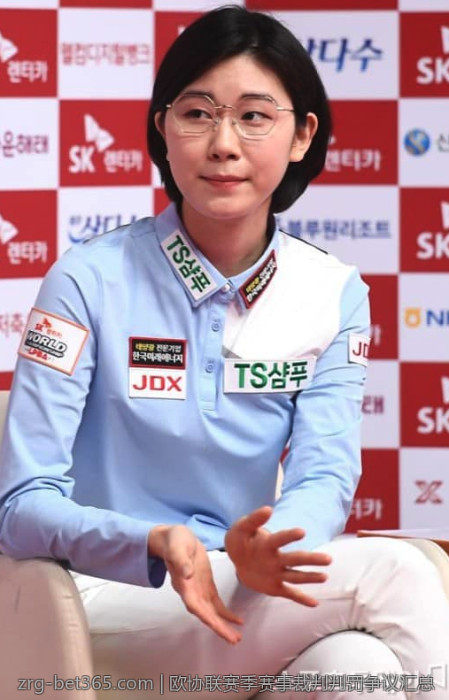 欧协联赛季赛事裁判判罚争议汇总